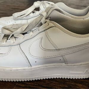 Nike Kids Air Force 1 White Sneakers